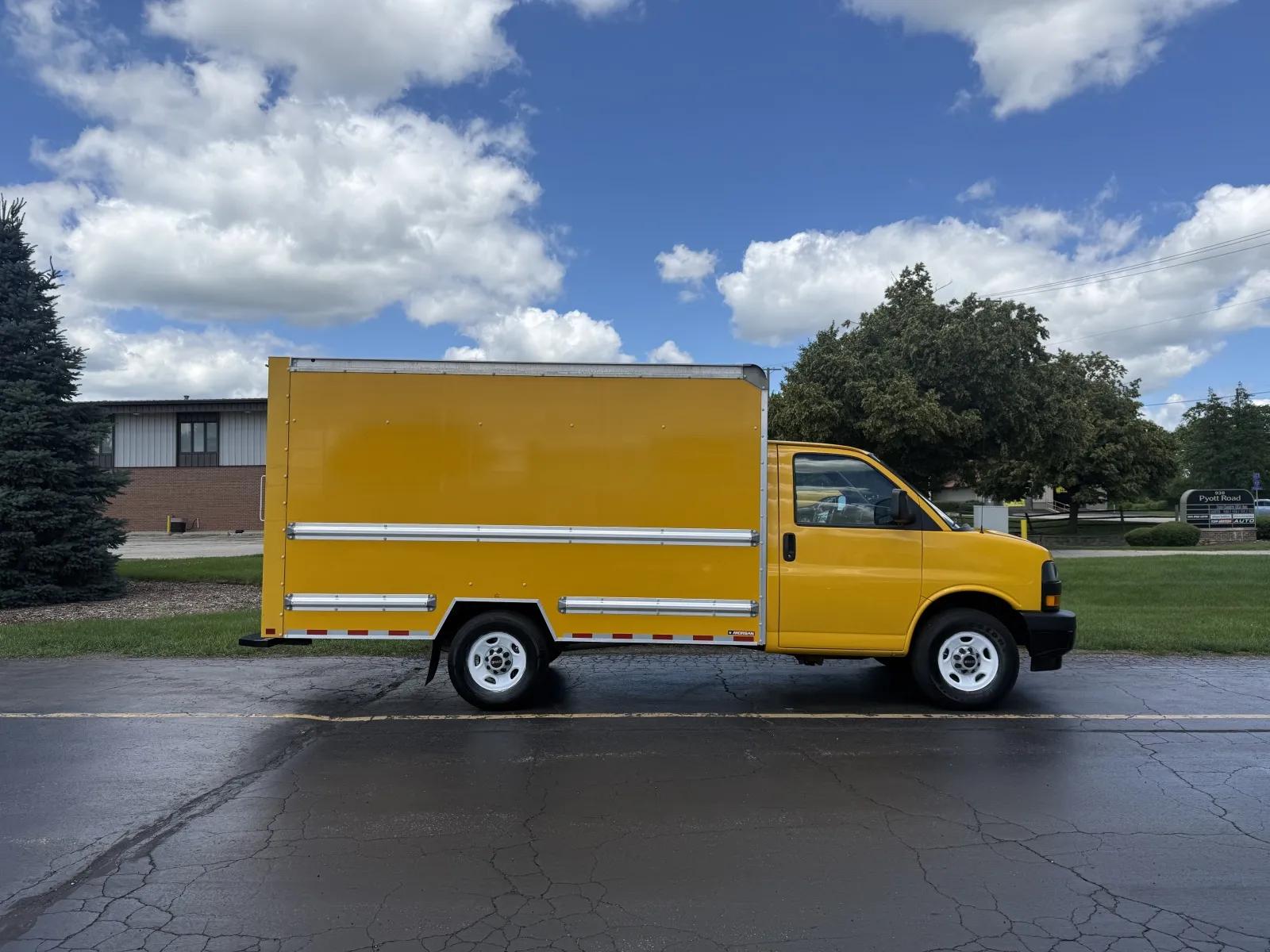 gmc savana cutaway 2021 1GD07RFP5M1205961 image gmc savana cutaway 2021 1GD07RFP5M1205961 image